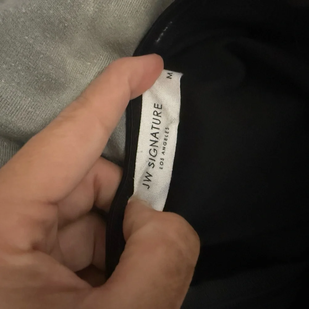 Signature Black Puff Sleeve Bodysuit - Picture 2 of 2